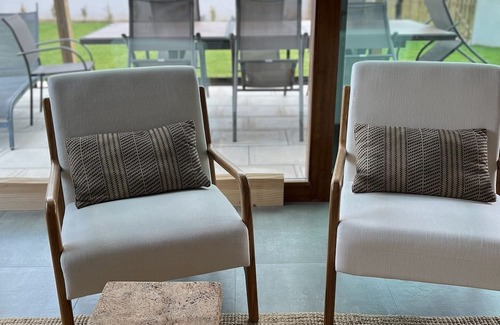 Abrantes House | The Carpinteira Lake House - a refuge in Castelo de Bode with private access to the lake.