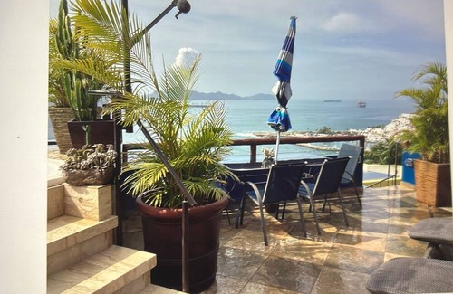 Peninsulas de Santiago Apartment | Private 2-bedroom apartment in wonderful Manzanillo with AC
