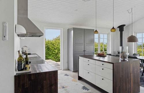 Listed House | “Magical Sea View – From Terrace to Horizon”