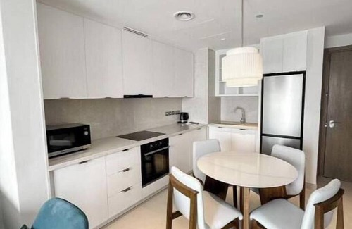Ad-Dab'ah Hotel | Vida Marina Marassi 1-BR Suite