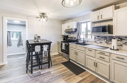 Northridge House | Walk & Bike Great Miami River Trail: Dayton Home