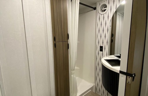 Big Lake House | Unwind in comfort at The Grand Legacy Lodge Luxury