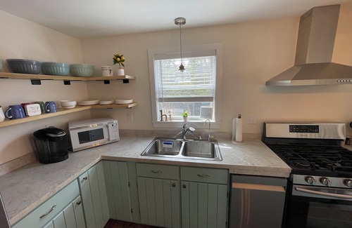 Middlesex House | Year-round, beautiful lake front home on Canandaigua Lake. 20-min to Ski Resorts