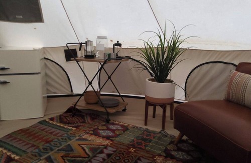 Susitna North RV Rental | Fabulous glamping in Talkeetna