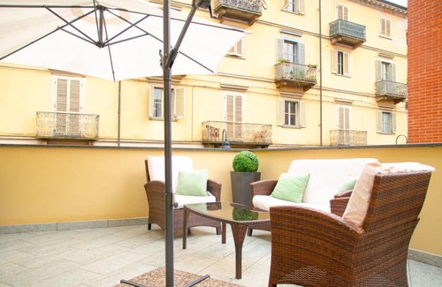 Borgo Dora Apartment | [Zona Borgo Dora] La Terrazza by HappyHosTorino