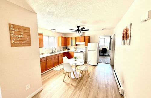 Cedar Rapids - Iowa City Apartment | Quiet Space Apartment