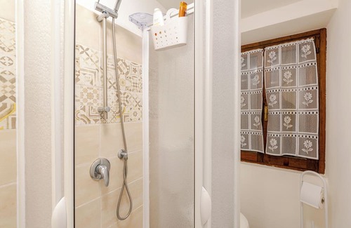 Casale Monferrato Apartment | Zen Studio in the Center|Parking Free|H24 CheckIn