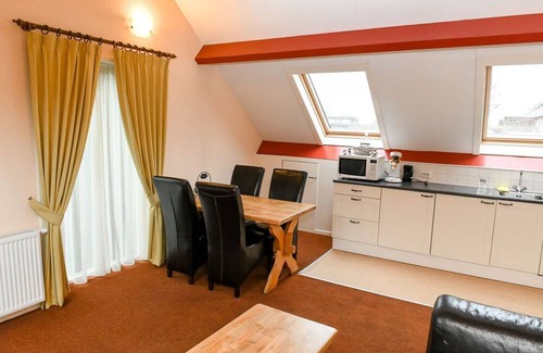 Leidschendam Apartment | Old Dutch stable from about 1890 renovated into apartments