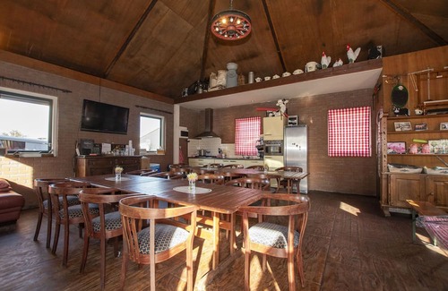 Leidschendam Apartment | Old Dutch stable from about 1890 renovated into apartments
