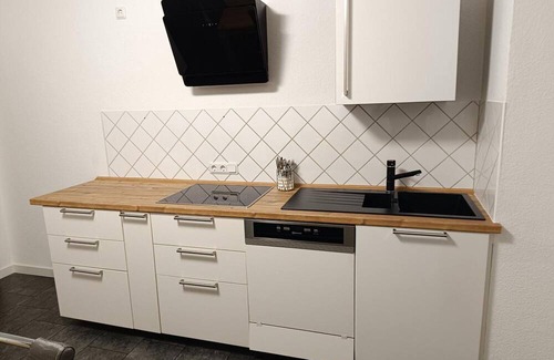 Bad Wildungen Apartment | Apartment 'Schneider' with Balcony and Wi-Fi