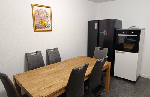 Bad Wildungen Apartment | Apartment 'Schneider' with Balcony and Wi-Fi