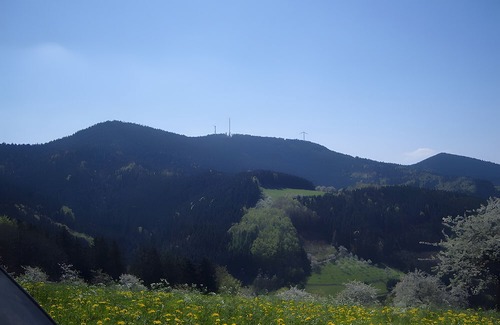 Oberharmersbach Apartment | Apartment 'Langenberghof' with Private Garden and Wi-Fi