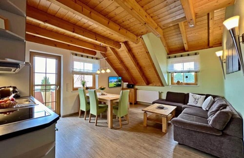 Freiamt Apartment | Apartment 'Ferienwohnung Rosmarin' with Mountain View, Shared Pool and Wi-Fi