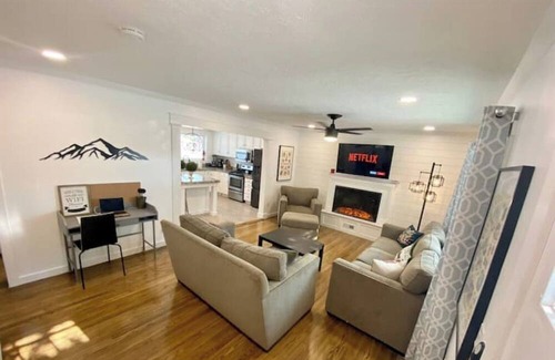 South Salt Lake Cottage | Airdream Cottage/Gated Garage - Hot Tub Laundry