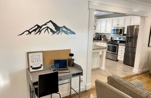 South Salt Lake Cottage | Airdream Cottage/Gated Garage - Hot Tub Laundry