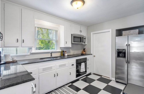 Tuckahoe House | 2-bedroom House in Tuckahoe Area