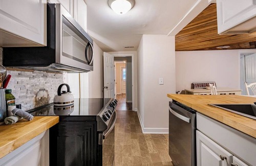 Cary House | Pet-Friendly 2BR Ranch w/ WiFi & Parking by RTP