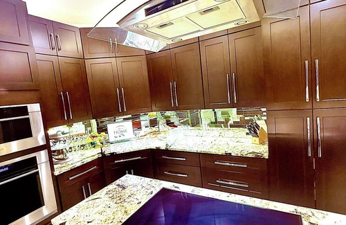 Foothills House | Sophisticated luxury Paradise-Resort,Spectacular Strip & Mountain View’s, Pool.!