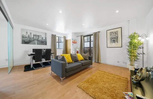 Deptford Apartment | Modern 2Bed Apartment London Greenwich Cutty Sark O2 Arena - Perfect 4 longstay