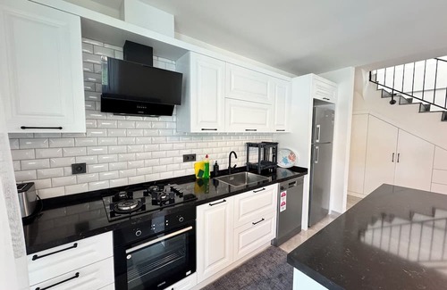 Dalyan City Center Villa | Villa Breeze Luxury 4BR Villa River 50m
