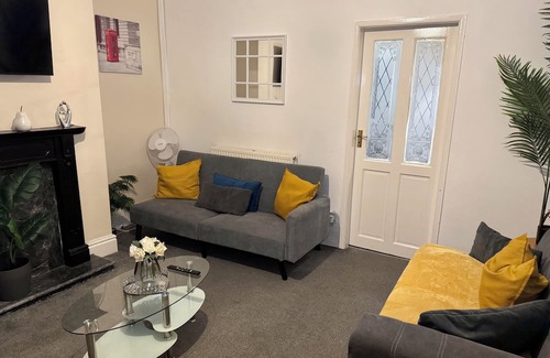 Accrington House | Cosy,Comfy Accrington Home