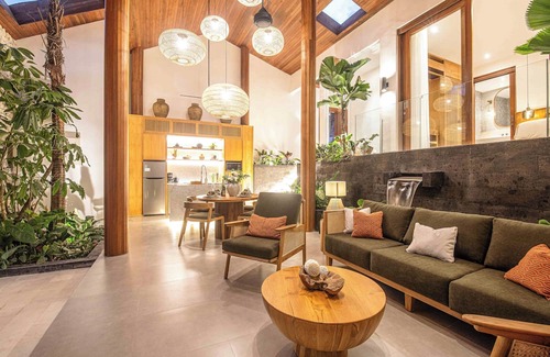 Kutuh Kaja House | Majestic 2 bedroom villa Ubud