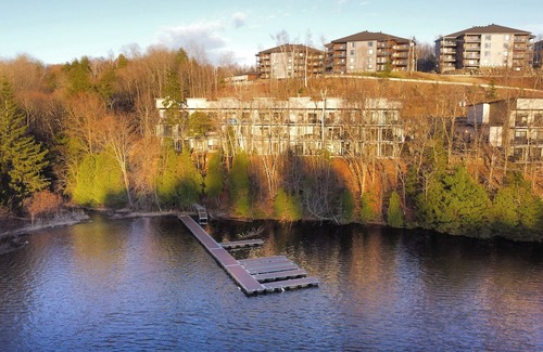 Mauricie Condo | Waterfront condo