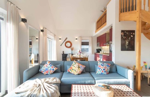 Rieden House | Lake 'N Mountain-View Retreat
