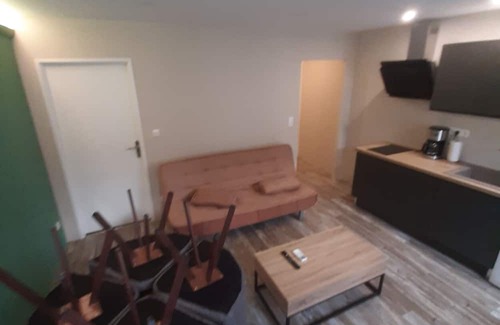 Bourg-Saint-Andeol Apartment | Apartment '107 - Cosy T2' with Wi-Fi and Air Conditioning