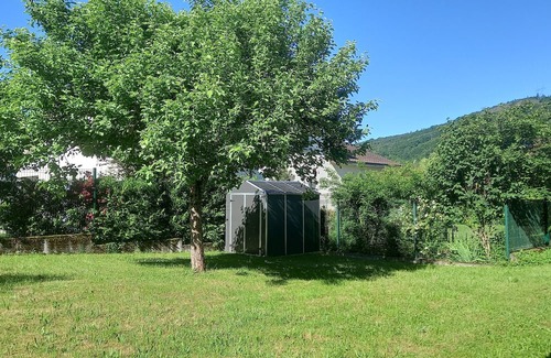 Martignat House | Holiday Home 'Martignat Les Chats' with Private Garden, Wi-Fi and Air Conditioning