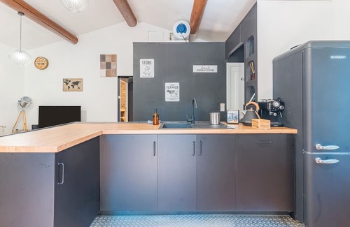 Roussillon Cottage | Domaine Plan des Devens