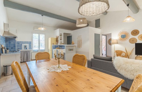 Roussillon Cottage | Domaine plan des devens