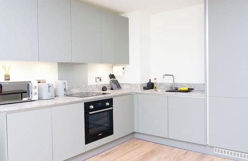 Manchester City Centre Apartment | Luxe Apartment in M1 | Pool, Gym & Spa