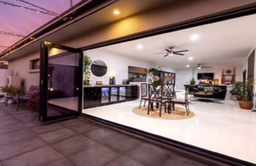 Lake Wangary House | Shangri-la - Your Luxury Getaway in Coffin Bay