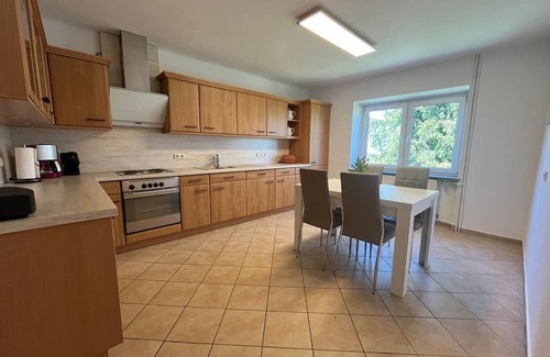 Blieskastel Apartment | Ferienwohnung Bliesgau - apartment/apartment, shower, WC, 1 bedroom