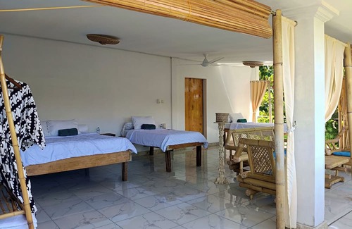 Bukti Bed & Breakfast | Skylodge 1 B&B - Bali Jungle Retreat with Fine Dining & Eco Pool