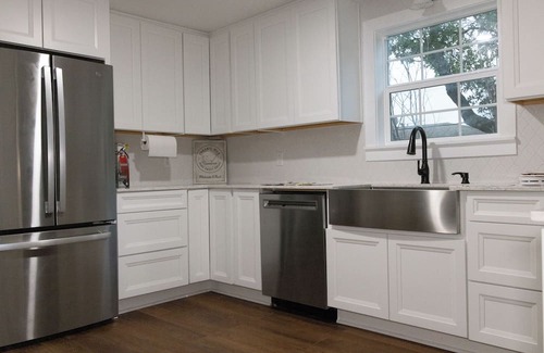 Aransas Pass House | Immerse yourself in the comfort of this charming home in Aransas Pass!