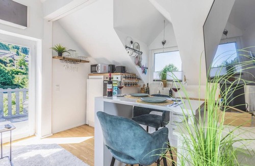 Neusatz Apartment | Premium Suite - Forest view - Balcony - Black Forest