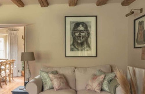 Wighton House | Willow Cottage, Wighton