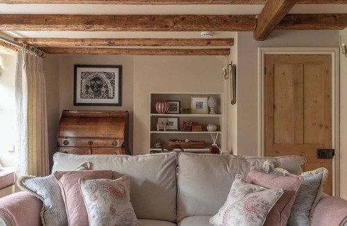 Wighton House | Willow Cottage, Wighton