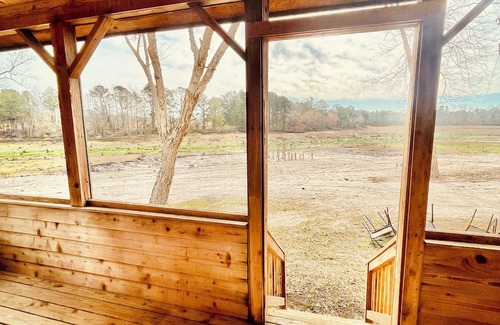 Tattnall County Cabin | The Pond House on Rock Hill Farm