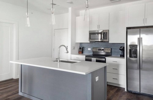 Austin Apartment | Artesian 1BD 18 - One Bedroom Apartment, Sleeps 2