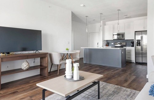 Austin Apartment | Artesian 1BD 18 - One Bedroom Apartment, Sleeps 2