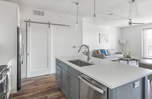 Austin Apartment | Artesian 1BD 18 - One Bedroom Apartment, Sleeps 2