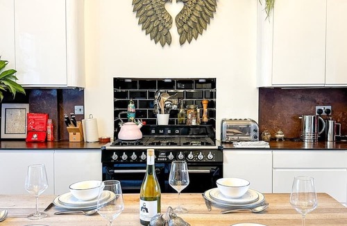 Herne Bay Apartment | Seafront Serenity | Stylish & Unique Home