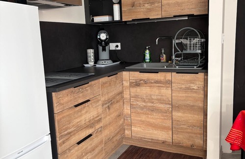 Nyons Cottage | Cottage 'Appartement Cosy' with Private Terrace, Wi-Fi and Air Conditioning