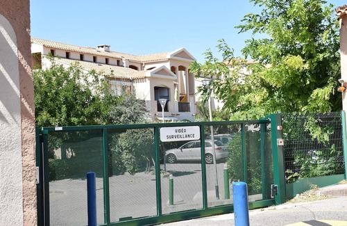Sausset-les-Pins Apartment | Great accommodation for 4 next to the beach and swimming pool