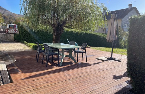 Murat-le-Quaire Apartment | Ground floor apartment with garden Oréade Sancy furnished tourism *