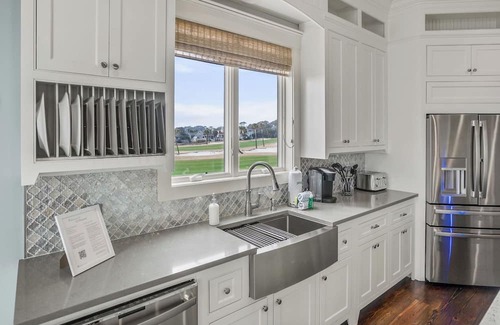 Saint Helena Island House | Oceanfront, Private Pool, Golf Cart Included, Golf Course Home - 522 Porpoise Drive