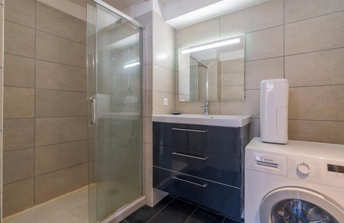 5th Arrondissement Apartment | Bail mobilité - Appart 4 ch proche Castellanne